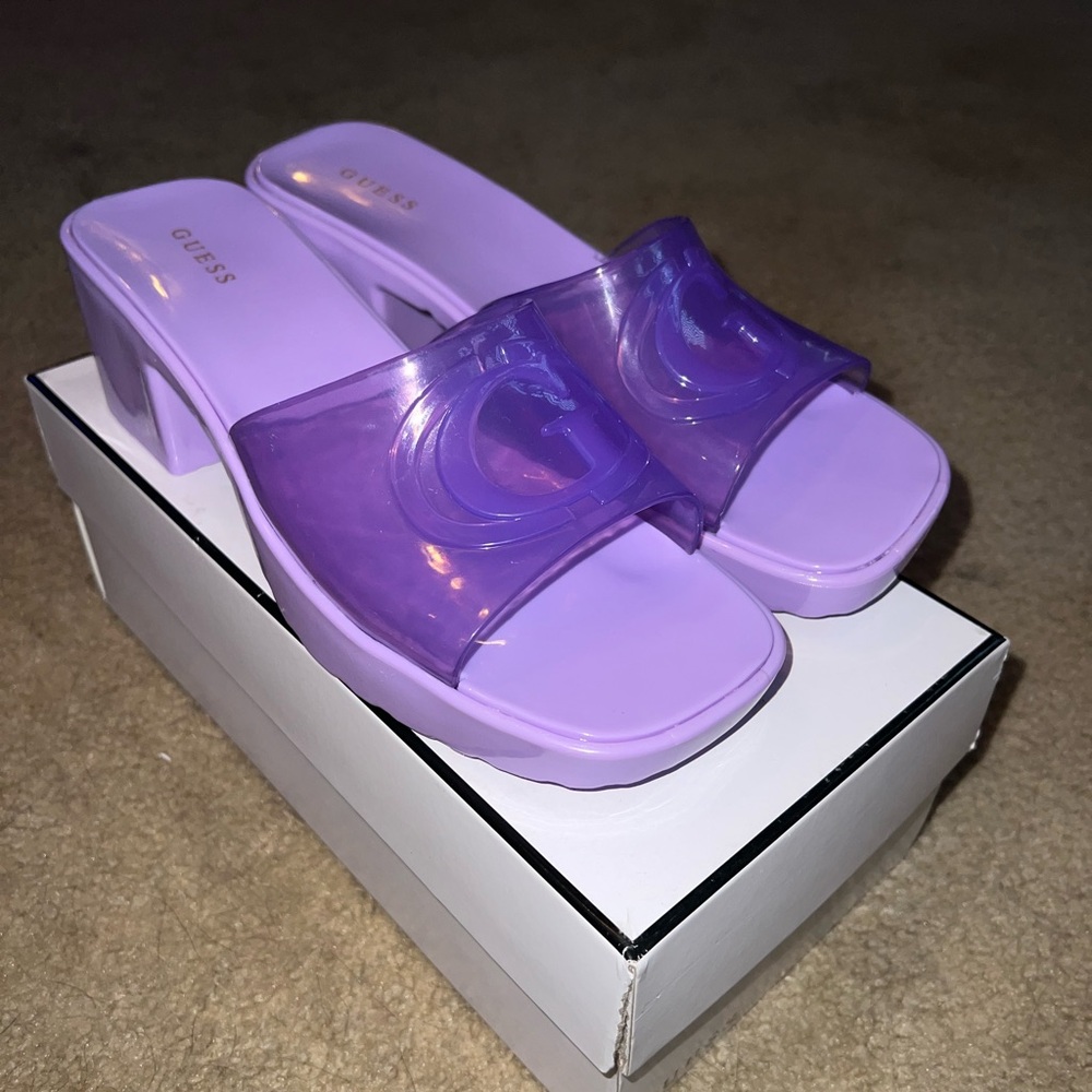 Guess Chunky Sandal
